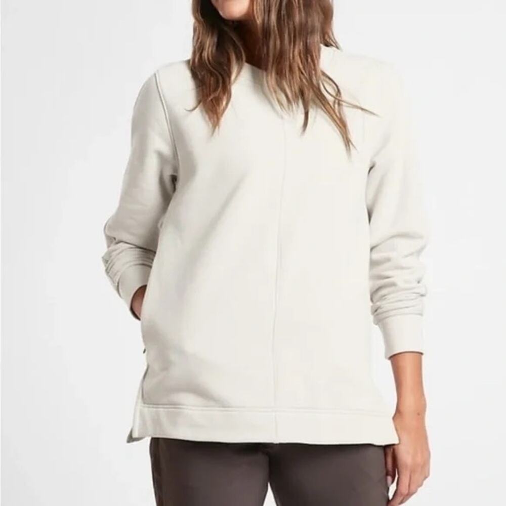 Athleta Retroplush Crewneck Sweatshirt Pullover Beige Neutral Size Small